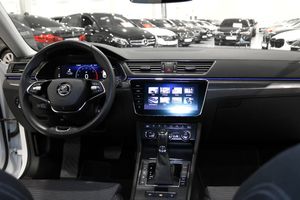 Skoda Superb bild 13