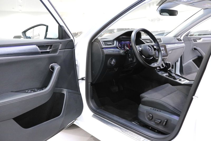 Skoda Superb bild 10