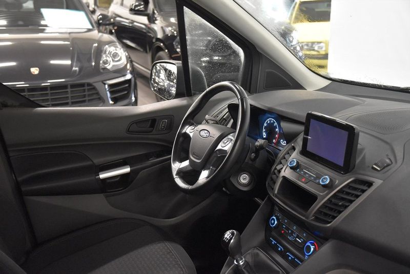 Ford Transit Connect bild 9