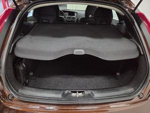 Volvo V40 bild 8