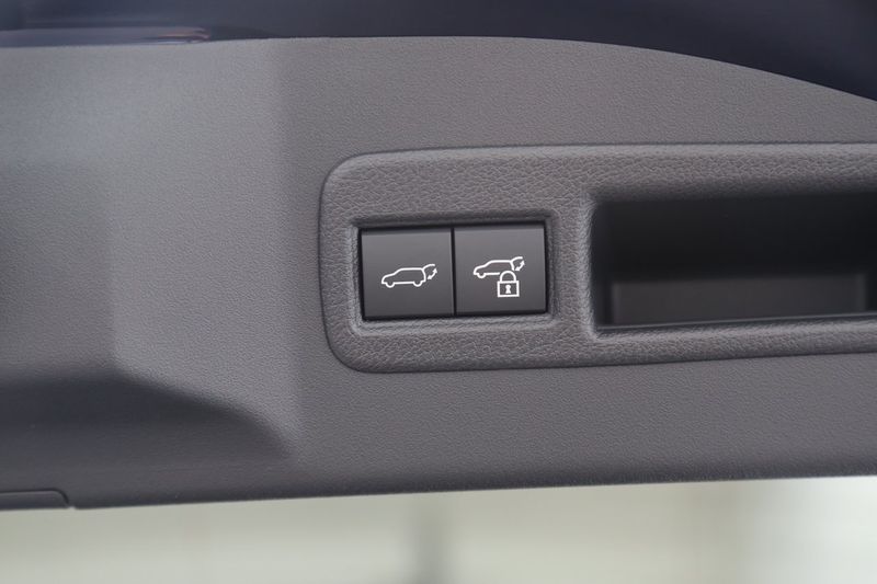 Subaru Solterra bild 8