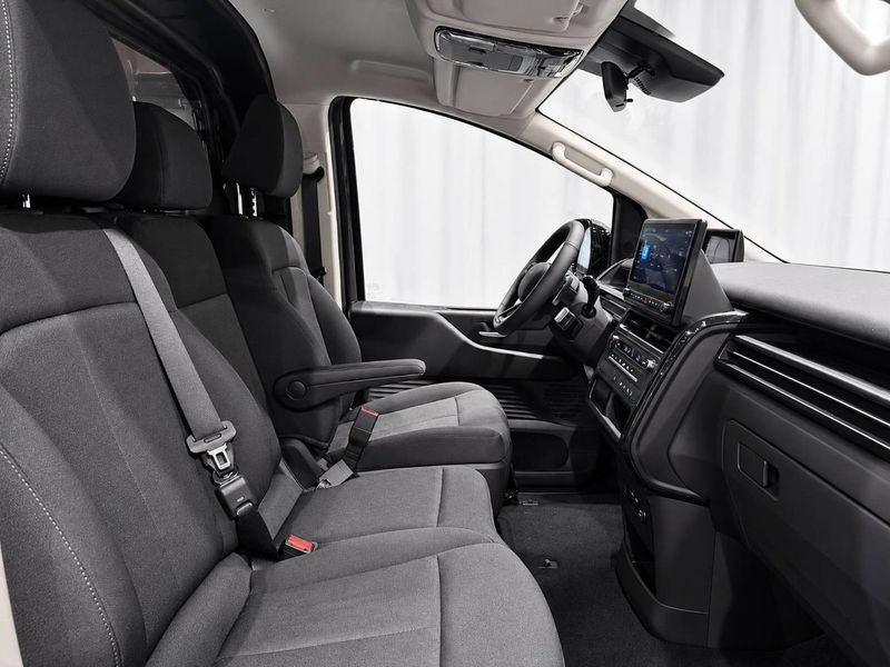 Hyundai Staria bild 10