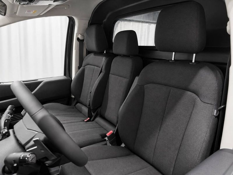 Hyundai Staria bild 4