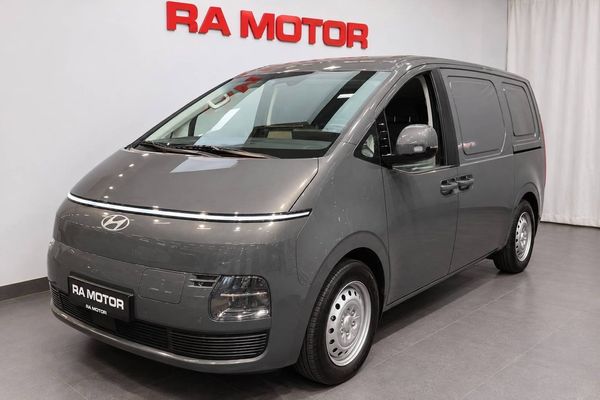 Hyundai Staria Cargo 84kWh FWD 450km räckvidd - Lanseringserbjudande! - 2027