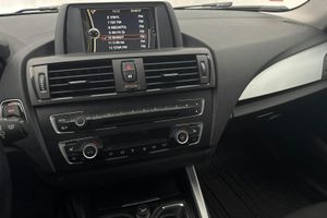 BMW 116 bild 11