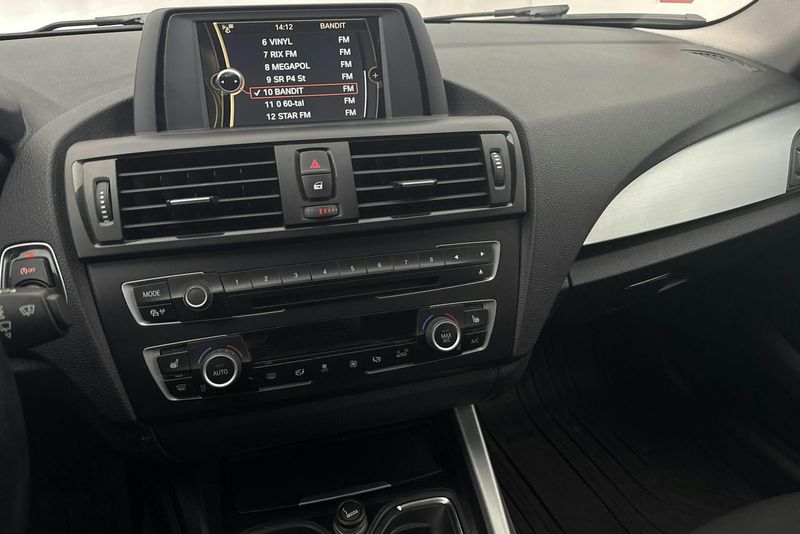 BMW 116 bild 11