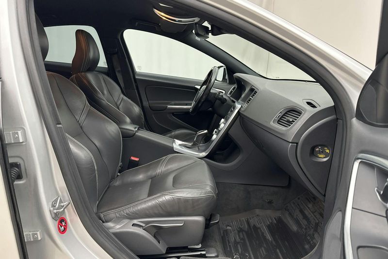 Volvo S60 bild 7