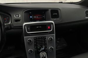 Volvo S60 bild 11