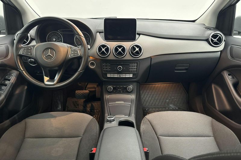 Mercedes B200 bild 6