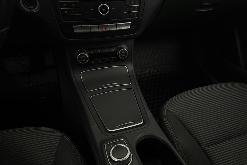 Mercedes B200 bild 13