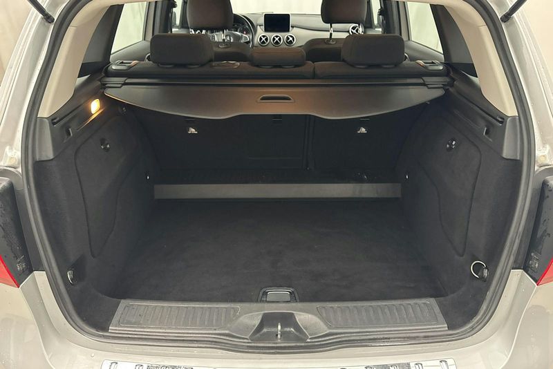 Mercedes B200 bild 9