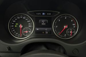 Mercedes B200 bild 10