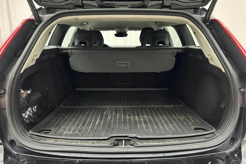Volvo V60 bild 8