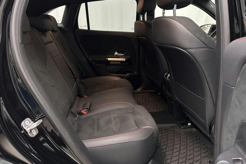 Mercedes EQA250+ bild 8