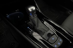 Toyota C-HR bild 15