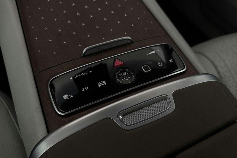 Mercedes EQS450 SUV bild 16