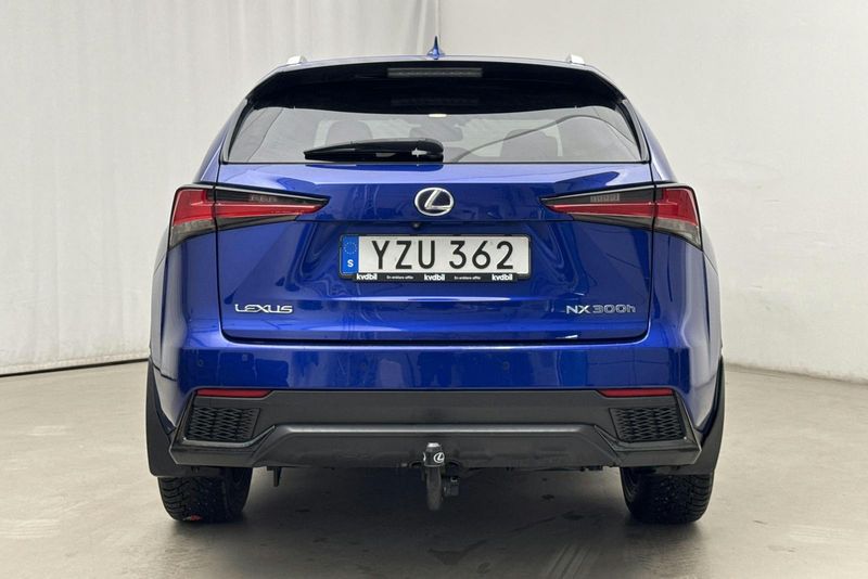 Lexus NX bild 5