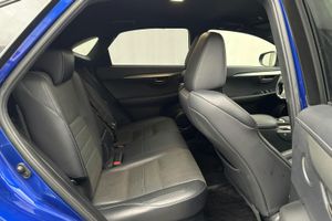 Lexus NX bild 8