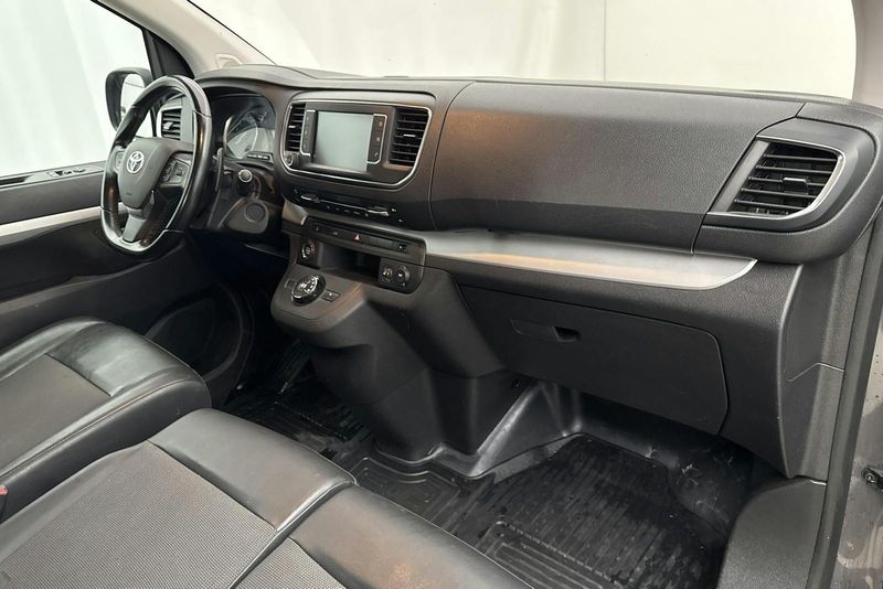 Toyota Proace bild 6
