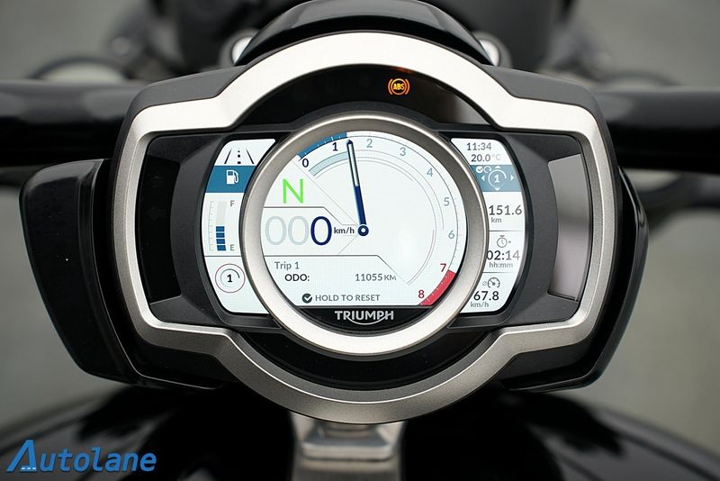 Triumph Rocket III bild 23