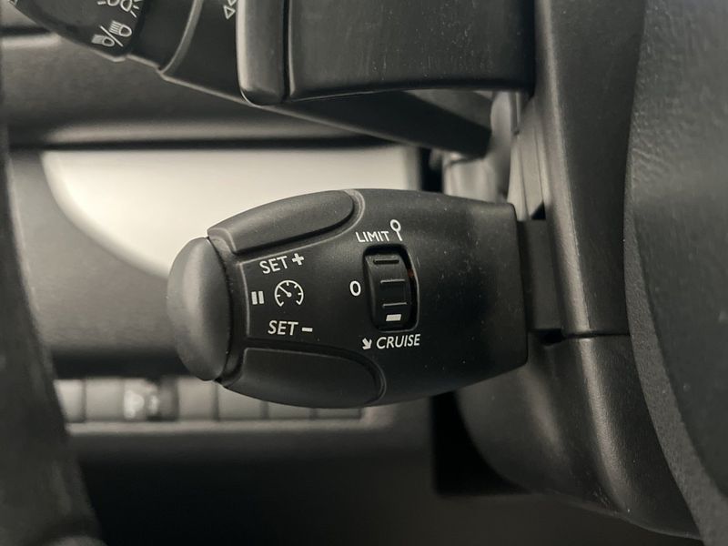 Peugeot Expert bild 24