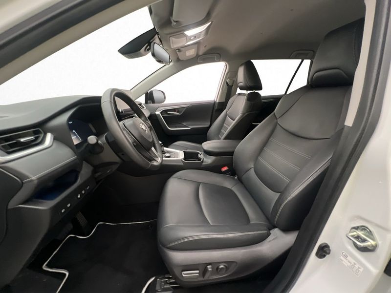 Toyota RAV4 bild 9
