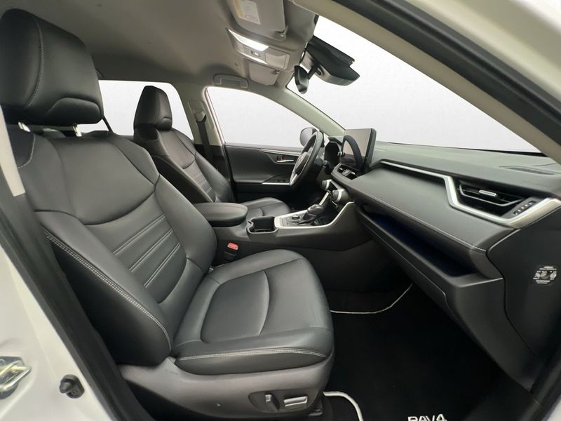 Toyota RAV4 bild 11