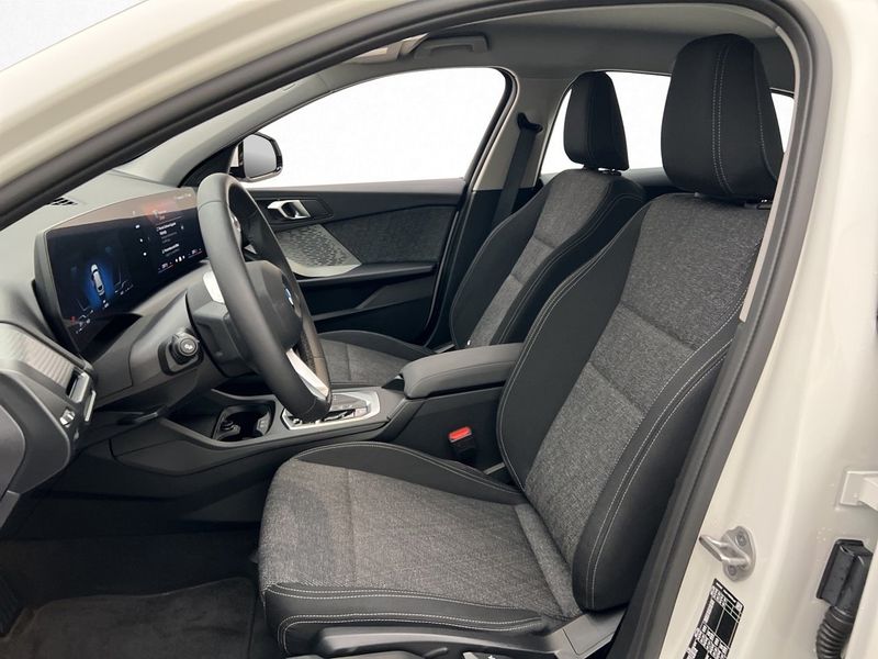 BMW 120 bild 9