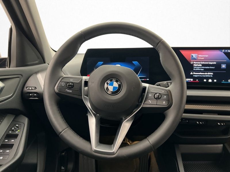 BMW 120 bild 10