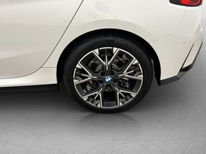 BMW 120 bild 25