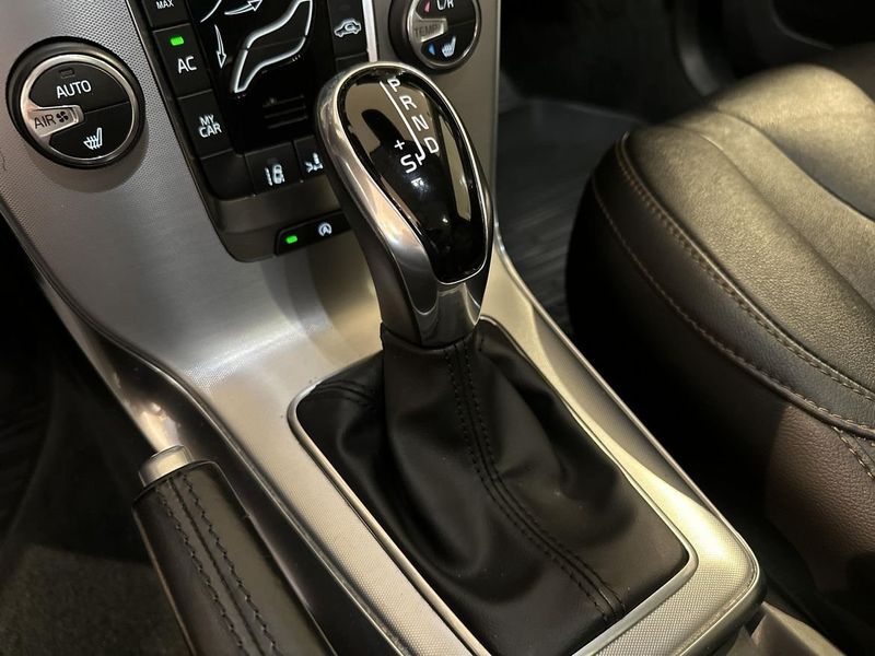 Volvo V40 bild 11