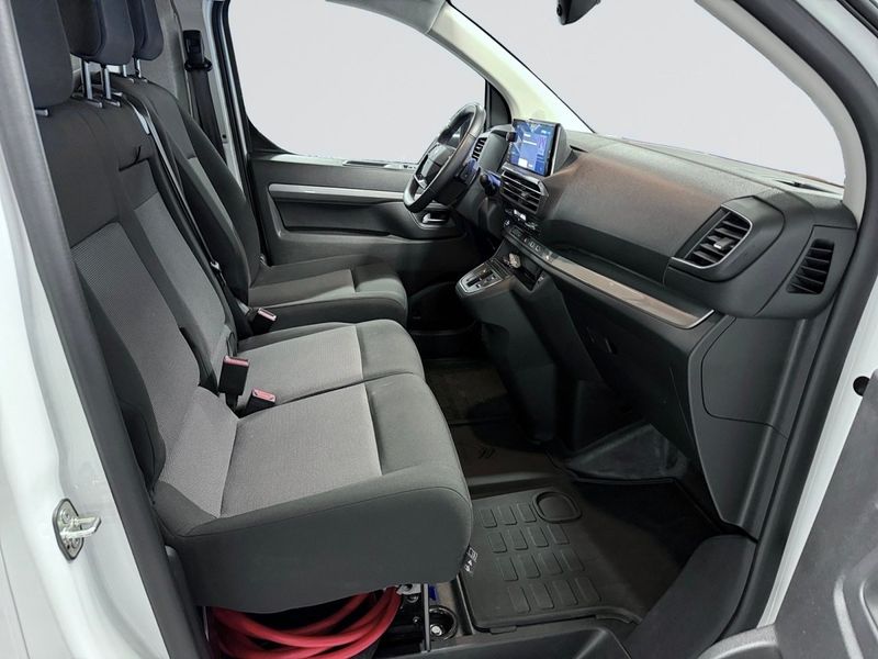 Citroen e-Jumpy bild 16