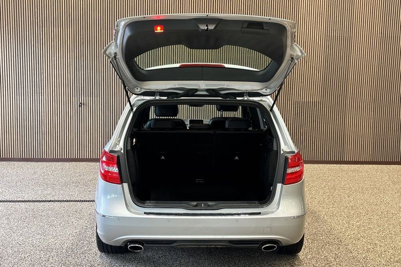 Mercedes B180 bild 9