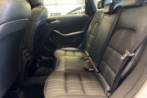 Mercedes B180 bild 7