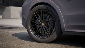 Porsche Cayenne bild 2