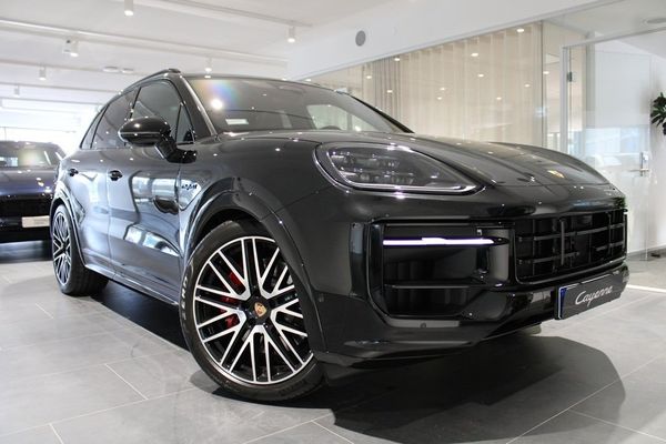 Porsche Cayenne S S E-HYBRID BLACK EDITION - 2027
