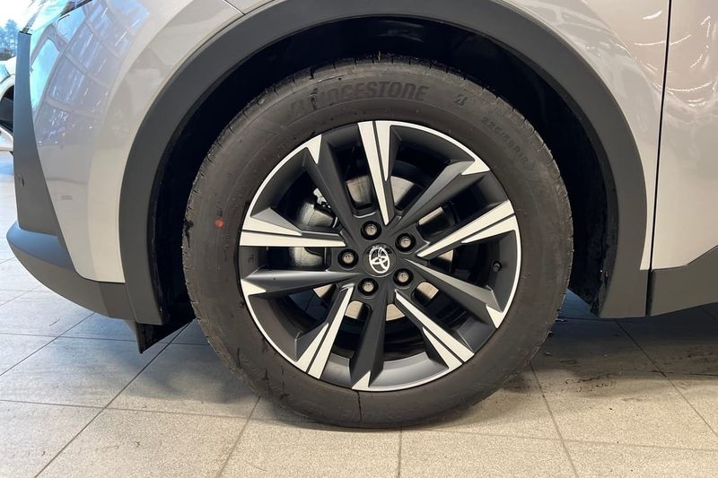 Toyota C-HR bild 16