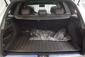 Mercedes GLC300 bild 10
