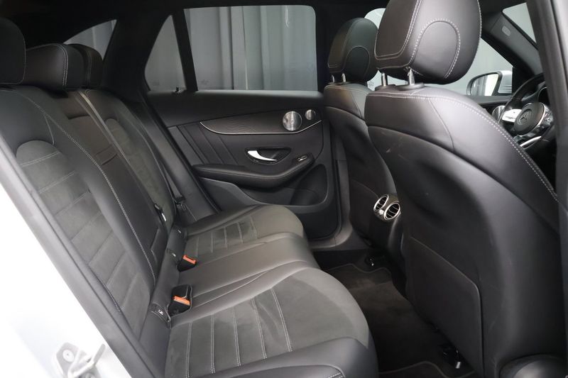 Mercedes GLC300 bild 13