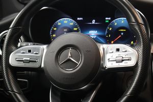 Mercedes GLC300 bild 17