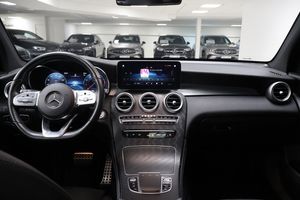 Mercedes GLC300 bild 15