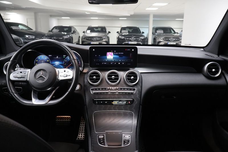 Mercedes GLC300 bild 15