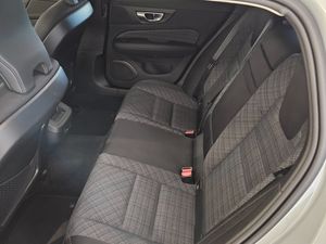 Volvo V60 bild 8