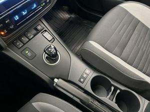 Toyota Auris bild 22