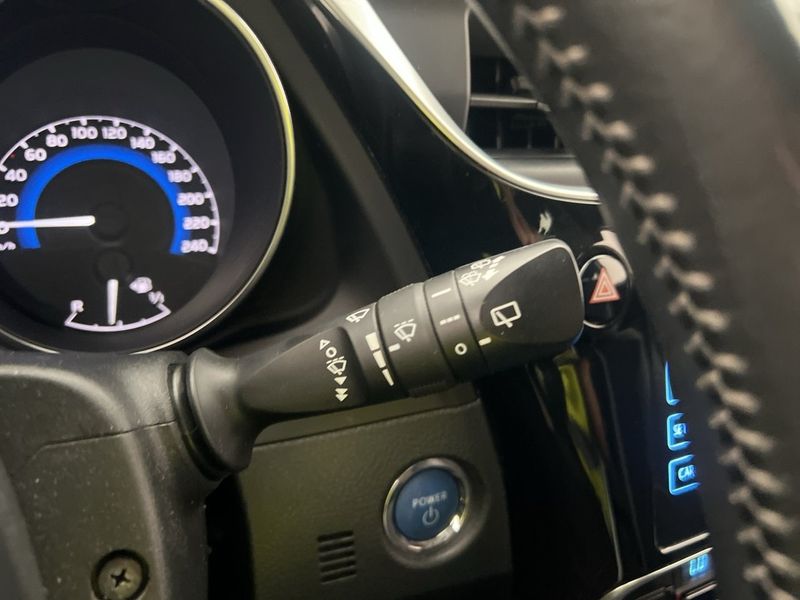 Toyota Auris bild 17