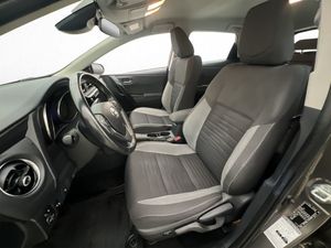 Toyota Auris bild 10
