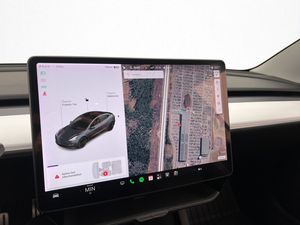 Tesla Model 3 bild 18