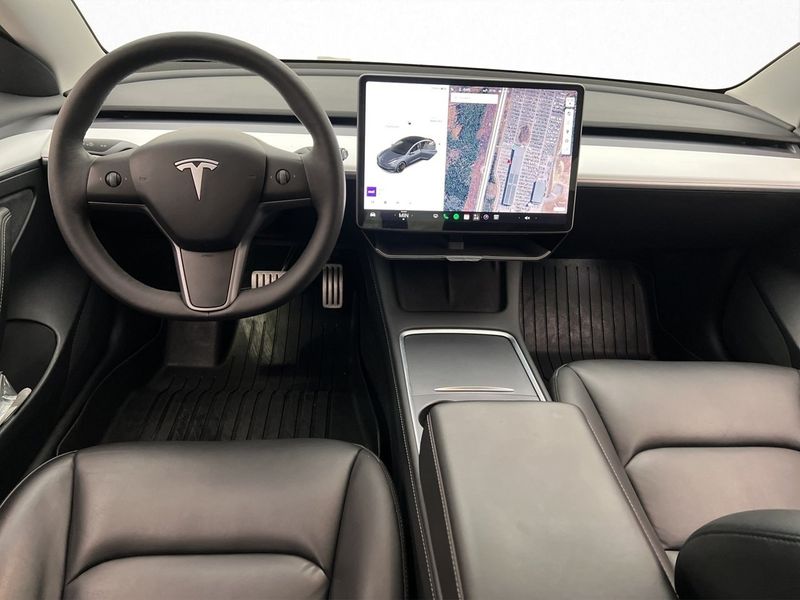 Tesla Model 3 bild 16