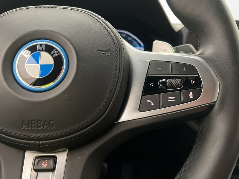 BMW 330 bild 14