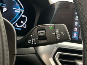 BMW 330 bild 15